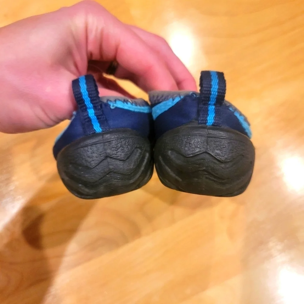 Baby Water Shoes Size 6